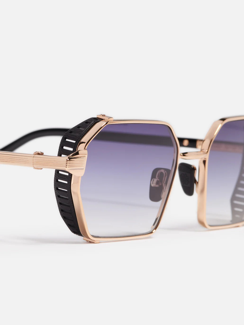 Lunette de soleil John Dalia Dennis c417